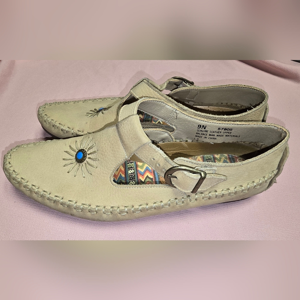 Hush Puppies Moccasin